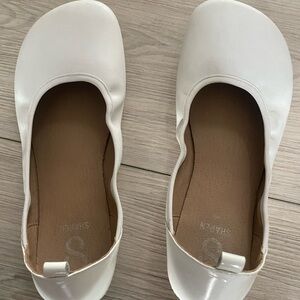 Chic White Women's Flats by SHAREN